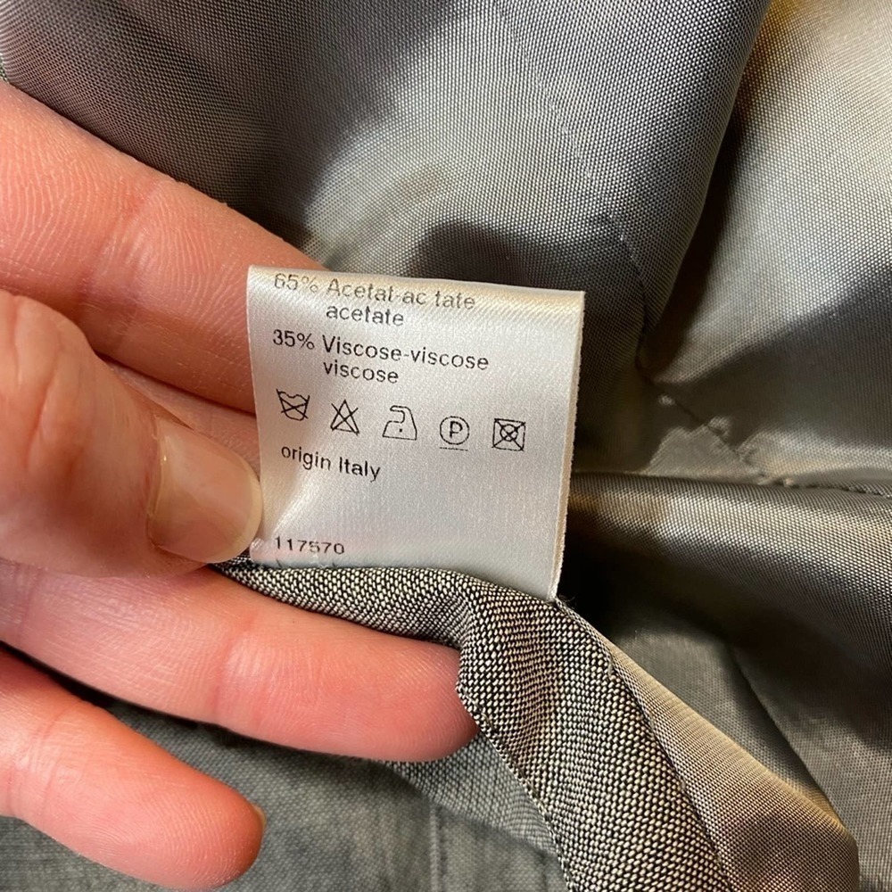 Akris Gray Wool Three Button Blazer Size 12 - image 5